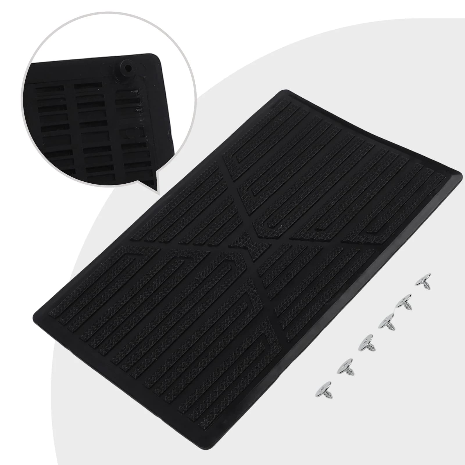 Tappetino per auto Piastra per pedale in PVC Piastra antiscivolo per tallone del piede Piatto antiscivolo Tappetino per auto Patch per tappeti antiscivolo Tappetino per tallone nero Parte auto