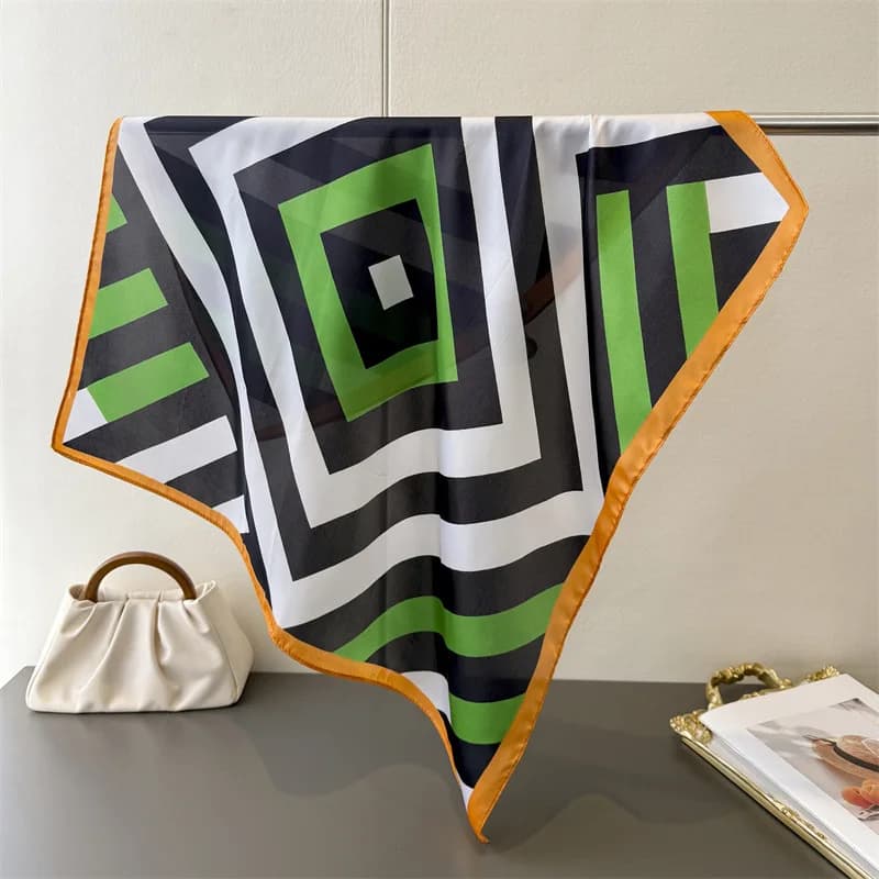 Foulard Quadrato di Lusso con Stampa Gatto, Stile Carino, Sciarpa in Seta da Donna, Bandana Floreale, Piccole Cravatte, Fasce per Capelli, Sciarpa Foulard