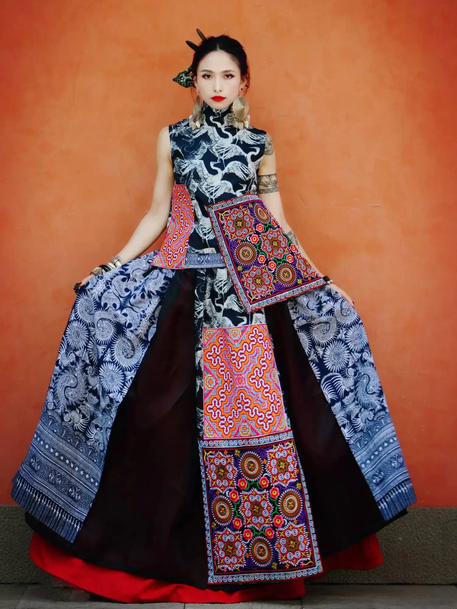 Traditional Miaojiang Girls Clothing Miao Embroidered Pocket Black Crane Batik Stand Collar Ethnic Style Vest and Skirt Set