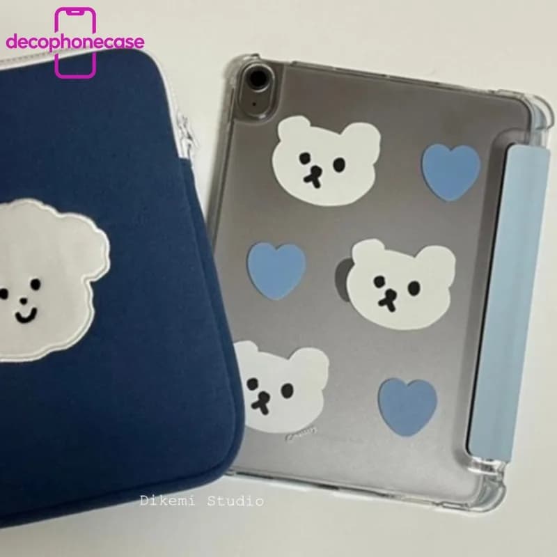 Orsetto blu a forma di cuore con custodia portapenne per iPad 10a Gen, 4a, 5a, 6a Gen, Air 4a, 5a Gen, 10.9, Pro 11, 3a/4a Gen, 10.2
