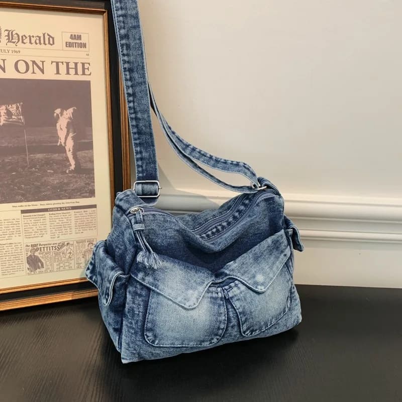 Multi Pocket Washed Denim Messenger Bag Large Capacity Lightweight Shoulder Bag New Versatile Fashion Crossbody Bag Women