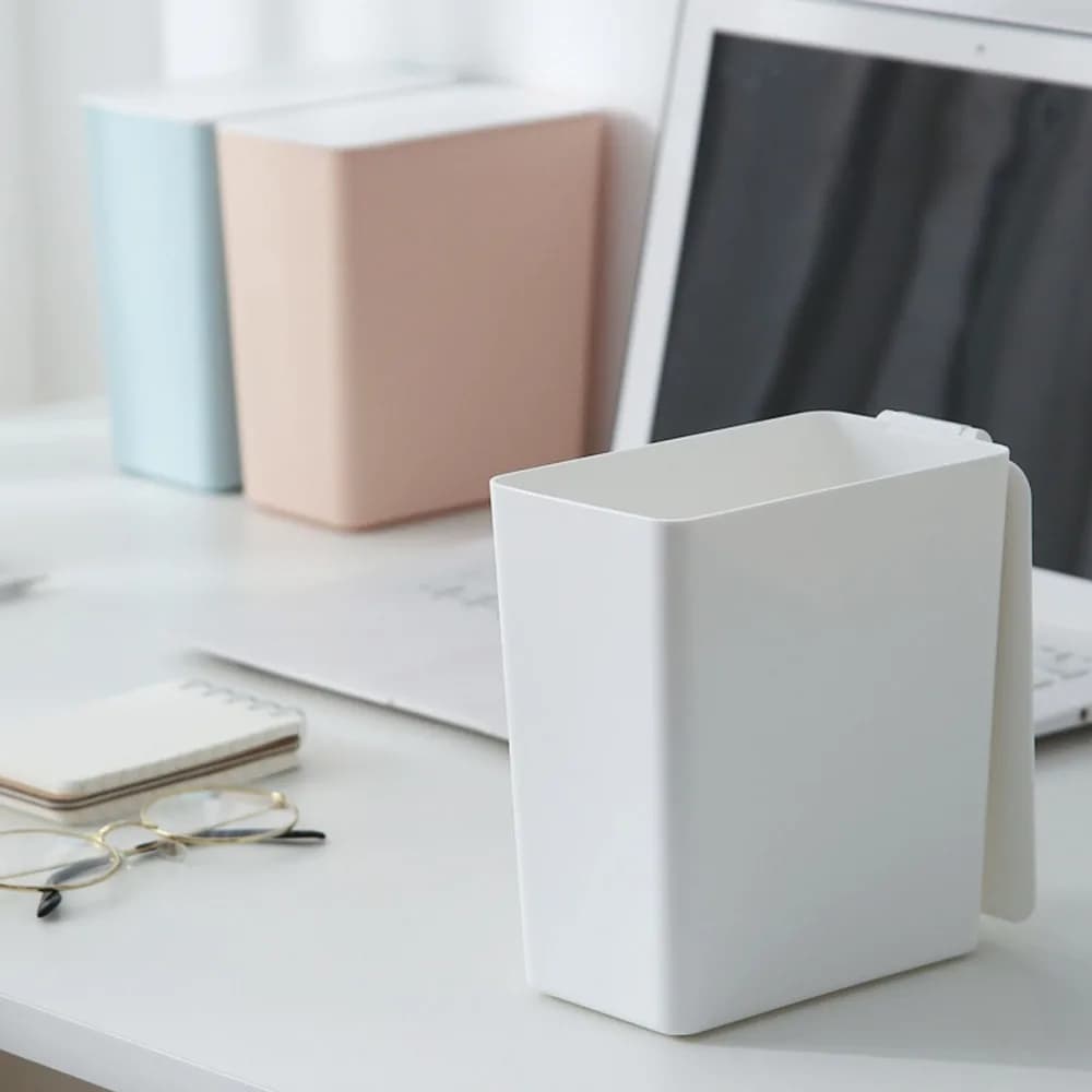 Contenitore per Rifiuti in PP, Mini Cestino Compatto con Coperchio, Bidone per Rifiuti da Scrivania, Piccolo Cestino Blu per Cucina, Uso Domestico