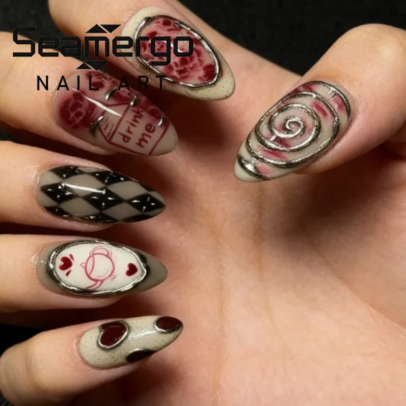 24 Unghie Finte Medie a Mandorla con Linea Argento, Cuore e Quadretti Gotici, Unghie Press-on Stile Dark Sweet Cool per Donna e Ragazza