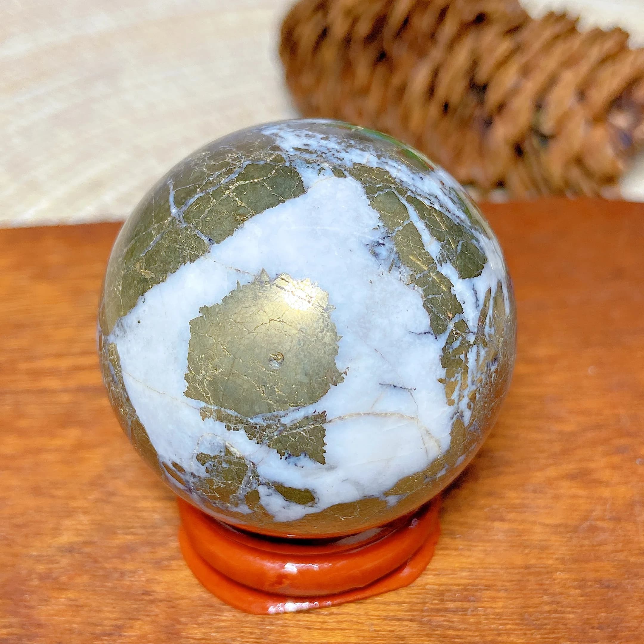 Cristalli naturali Sfera di pirite Sfera lucidata Guarigione Energia minerale Pietra Reiki Decorazioni per la casa Regalo Minerale Artigianato Scrivania