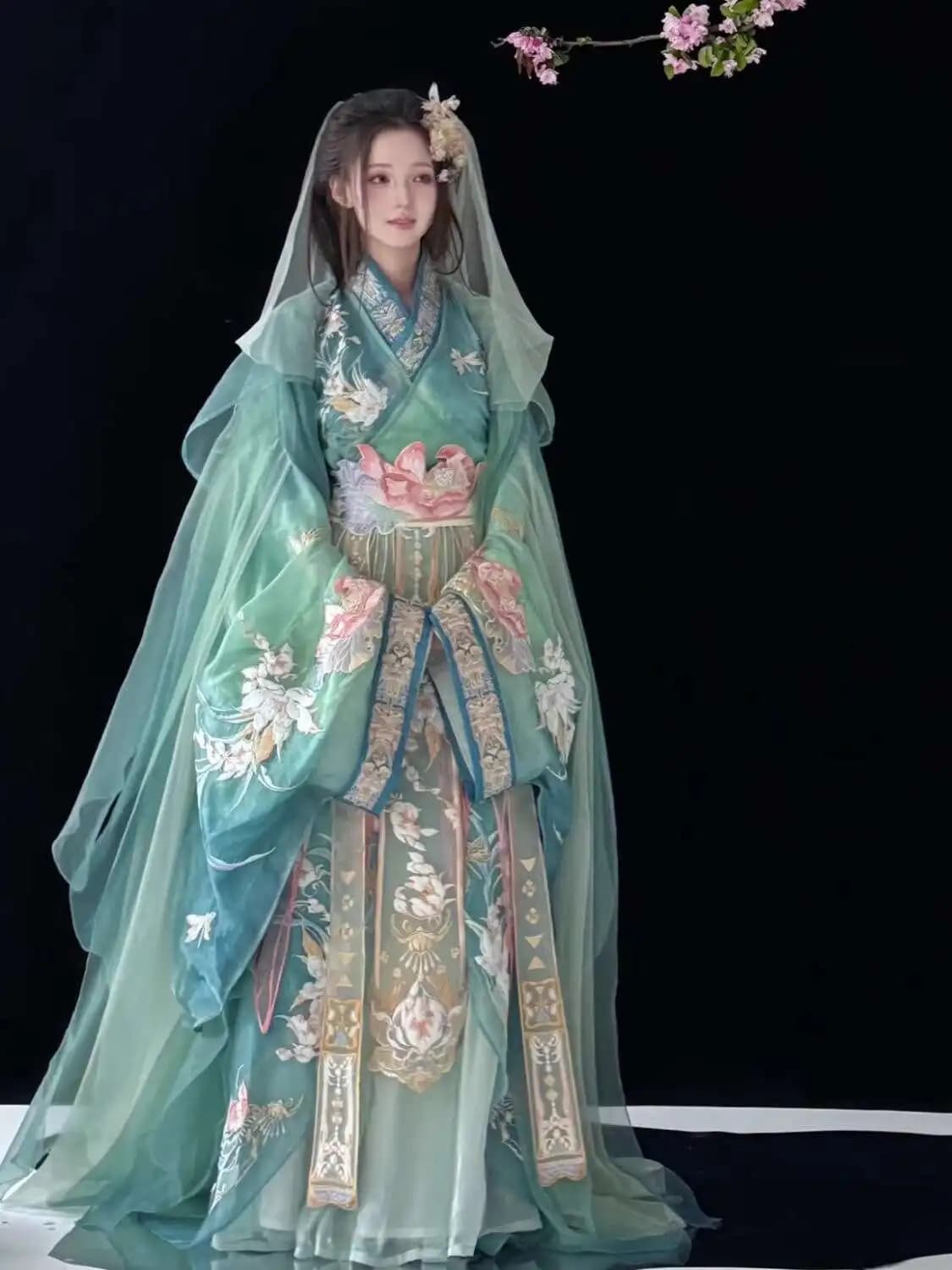 Nuova Fiesta Carnevale Halloween Cos Cosplay Hanfu Moda donna Stati in garanzia Abito Industria pesante Ricamo Gonna lunga in vita