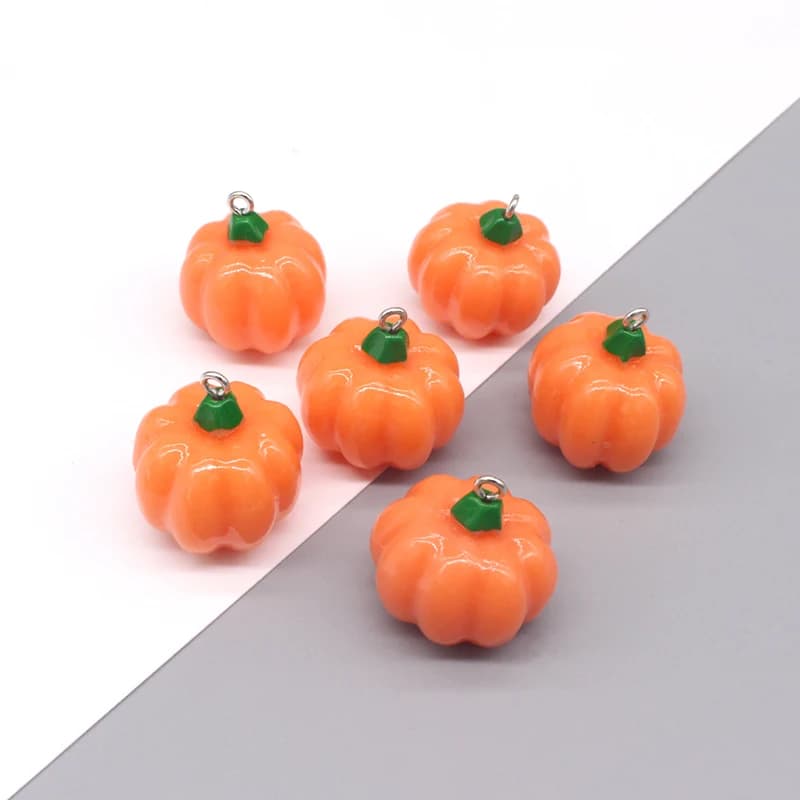 10 pz/pacco carino 3D Mini zucca resina Charms divertente Halloween Cushaw ciondolo cibo per orecchino portachiavi gioielli fai da te che fanno D275