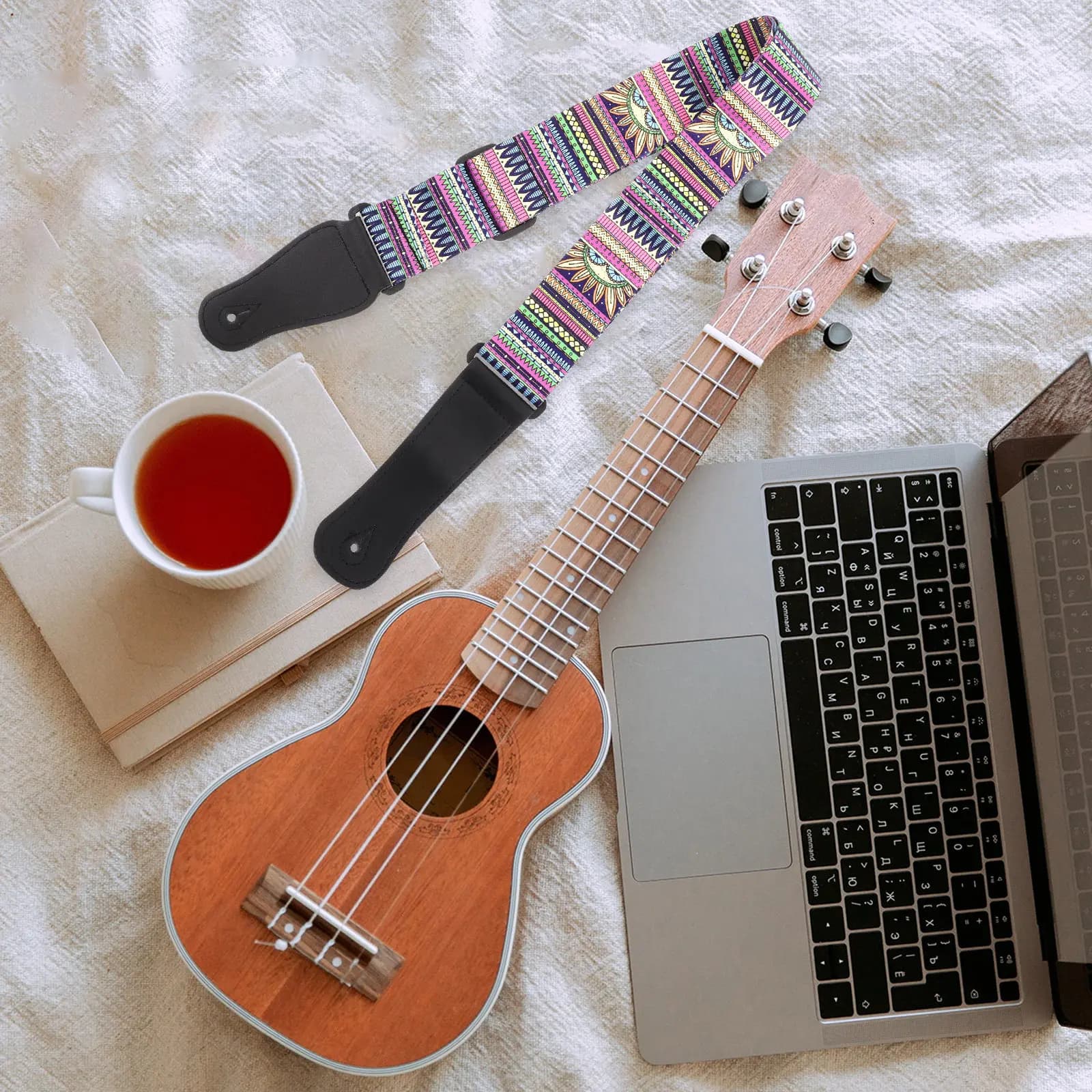 Cinghia per Ukulele Regolabile, Tracolla per Chitarra Acustica ed Elettrica, Accessori Colorati per Adulti, in Poliestere Premium Allargato e Ispessito