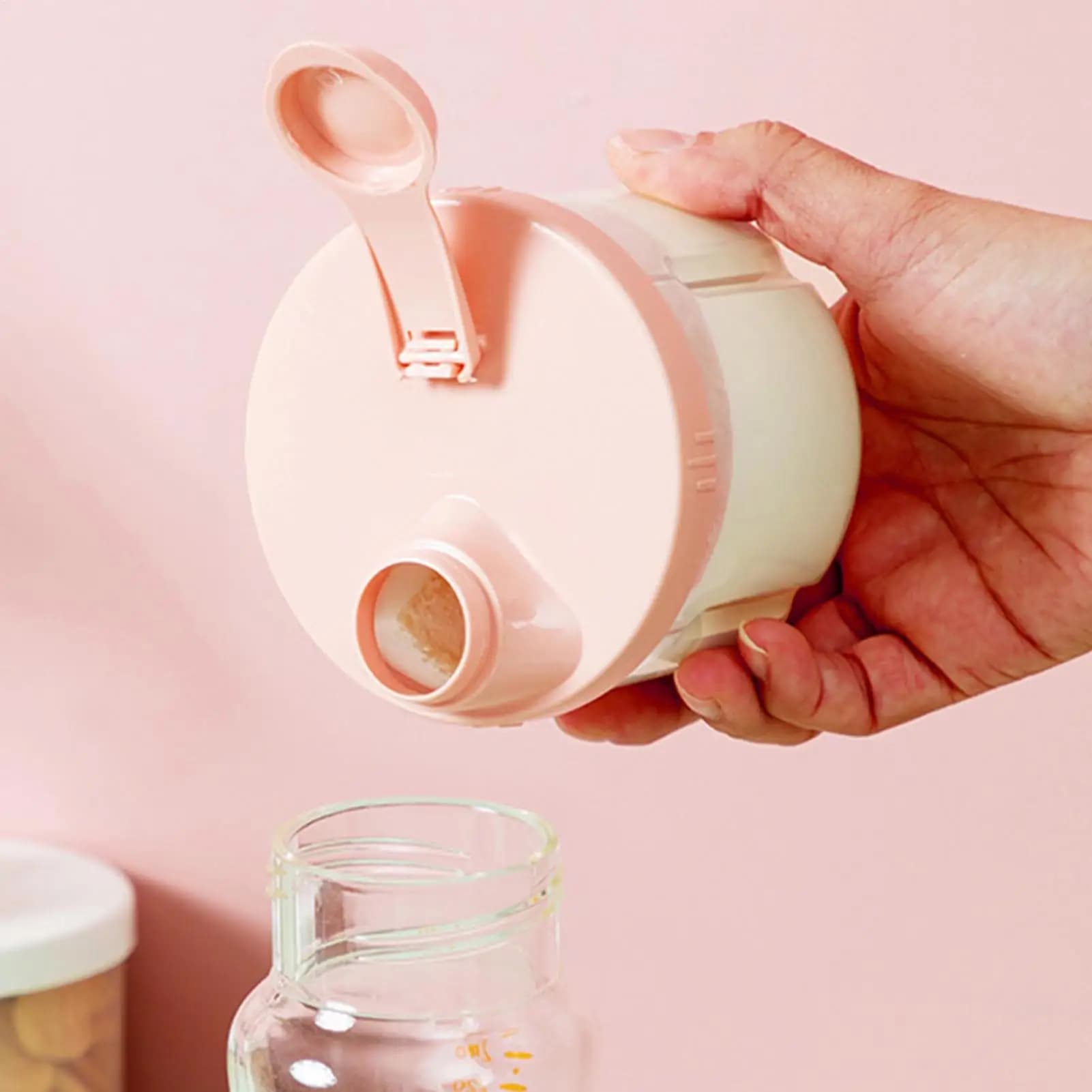 Baby Milk Powder Dispenser 4 Grid Portable Large Capacity Milk Powder Container Baby Feeding Snacks Storage Box Travel Bottle