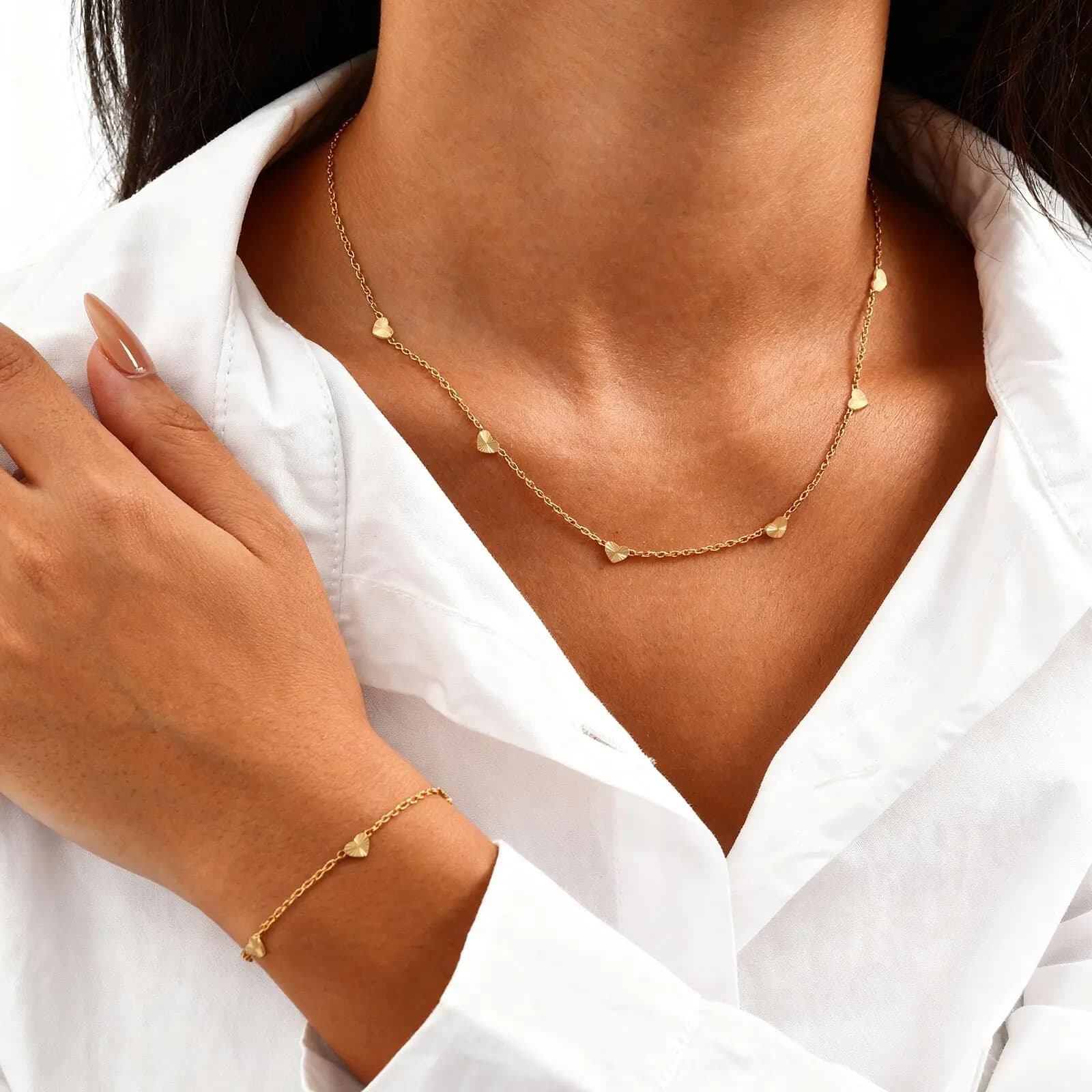 Bracciale chirurgico a forma di cuore in acciaio inossidabile 316L per donna, impermeabile ipoallergenico resistente all'appannamento minimalista San Valentino