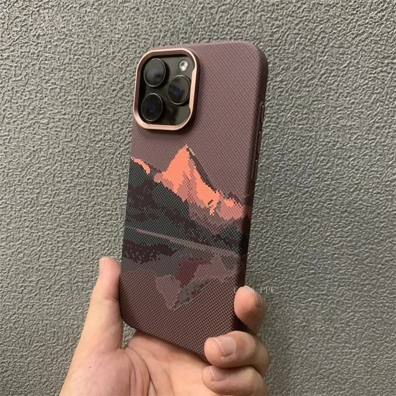 Custodia con stampa Mountain Peak per iPhone 16 17 Pro Max 15 con wireless magnetico per guscio rigido per PC con rilievo Magsafe in carbonio