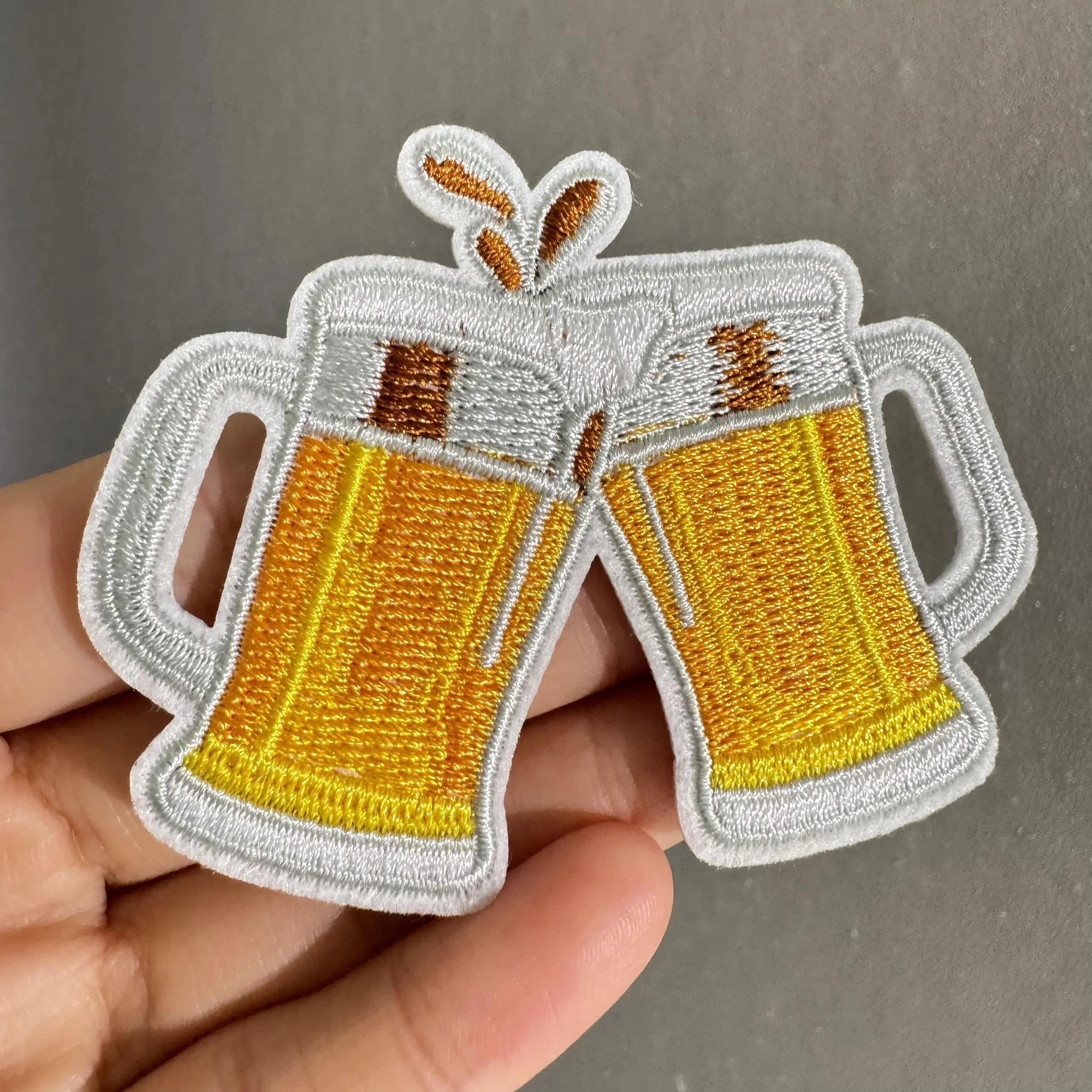 1 toppa ricamata per tazza di birra, applique termoadesiva per cartoni animati per abbigliamento fai da te, jeans, borse, accessori, design divertente per la personalizzazione