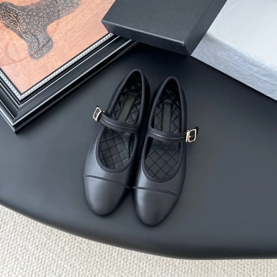 Scarpe Casual da Donna di Marca Scontate, Slip-On Semplici e Versatili, Design in Materiali Misti, Velluto a Coste e Twill Premium