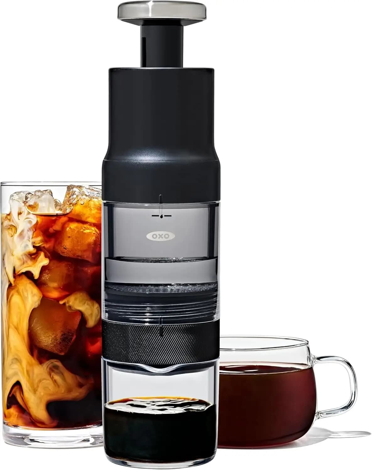 Portable coffee maker for rapid hot and cold preparation, compact travel machine, manual operation, no necessary power supply