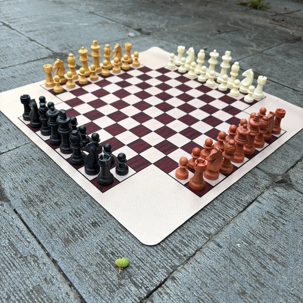 4-Player Chess Board Game BIG SIZE CHESS MAT45CM/17.7IN and BIG PIECES Imitation wooden chess pieces, 4 color per 16 pcs pieces