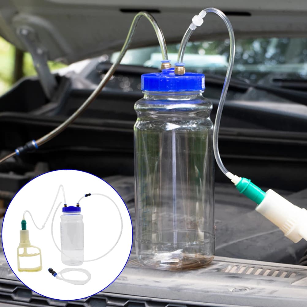 1pc 2L Universale Cambio Olio Motore Artefatto Manuale di Aspirazione Pompa Olio Strumento di Manutenzione del Vuoto per Auto Camion Rimorchio Moto