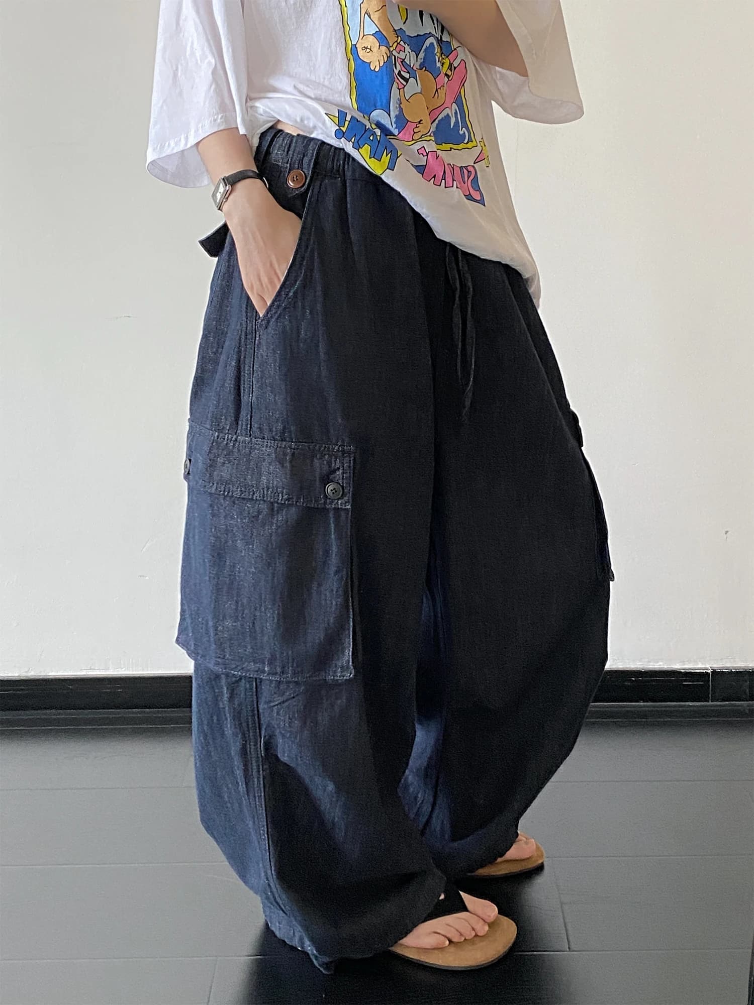 SunYeo Linen Cotton Deep Blue Denim Loose Workwear Jeans Elastic Waist Large Pockets Lightweight Wide Leg Pants Casual Style