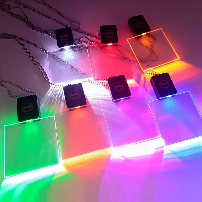5Pcs Led luminoso vuoto acrilico tracolla cordino corda battery Power Work collana pendente partito fai da te Prop Hang Badge regalo