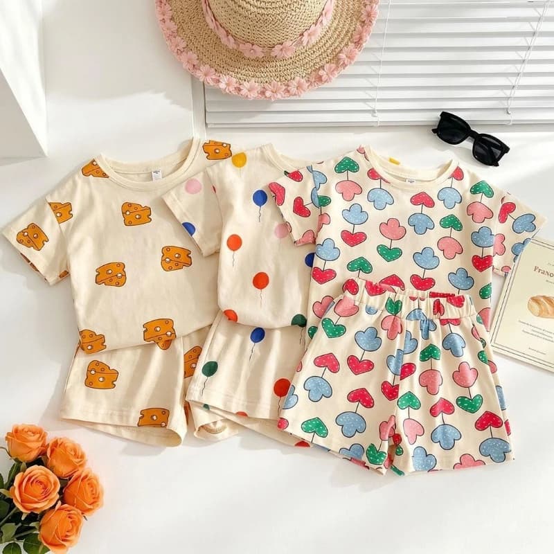 Set Estivo 2026 per Bambini con Motivo a Forma di Formaggio, Maglietta a Collo Tondo e Pantaloncini in Cotone