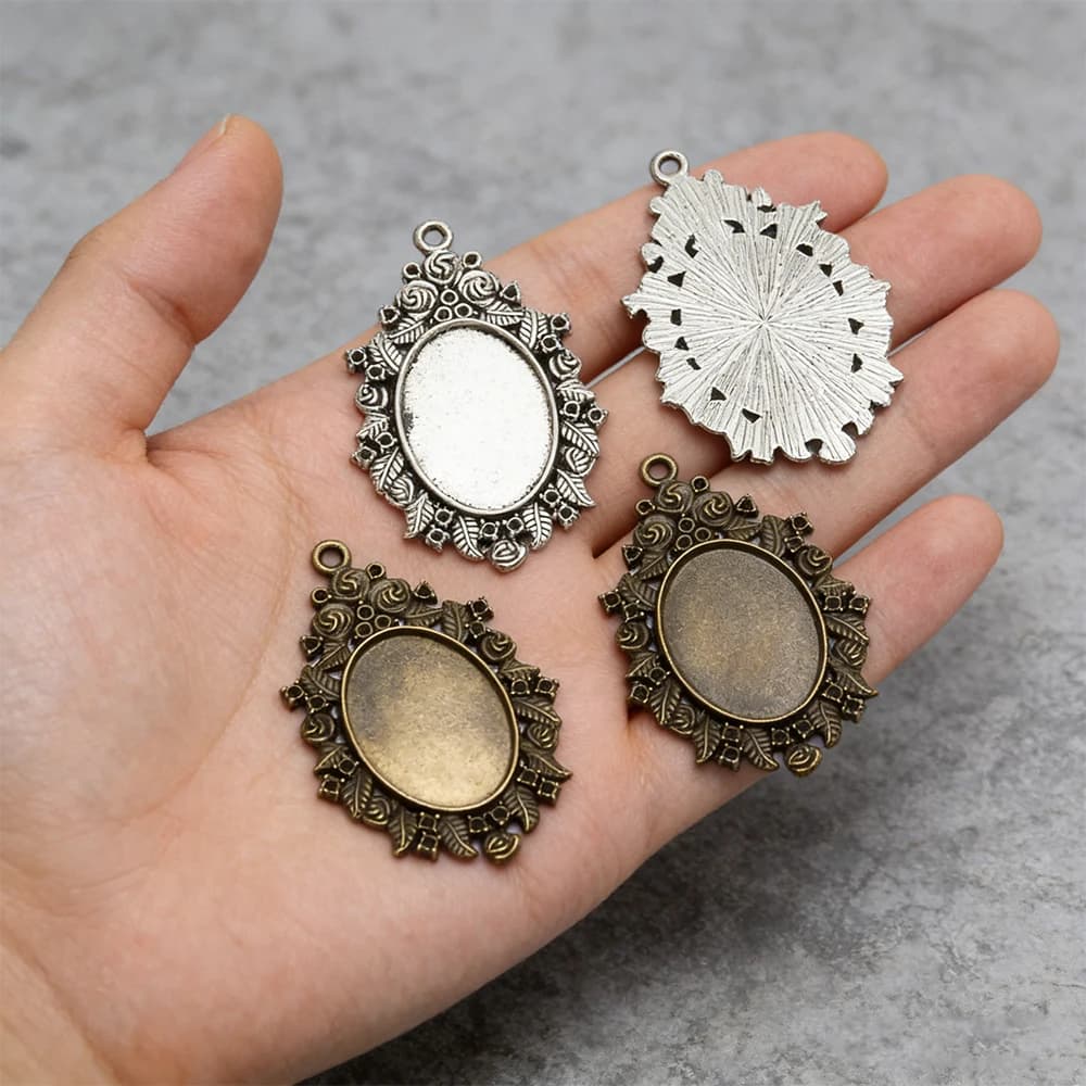 10 pcs. Base for Oval Flower Pendant 18x25mm for Cabochon, DIY Accessories for Creation Jewelry and Necklaces
