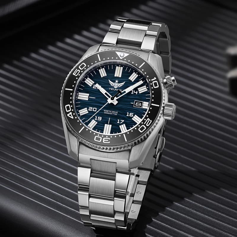 YELANG Orologio da pilota da uomo 40,5 m Orologio da polso militare a energia cinetica Tubi luminosi 30ATM Zaffiro impermeabile PX83 Movimento cinetico