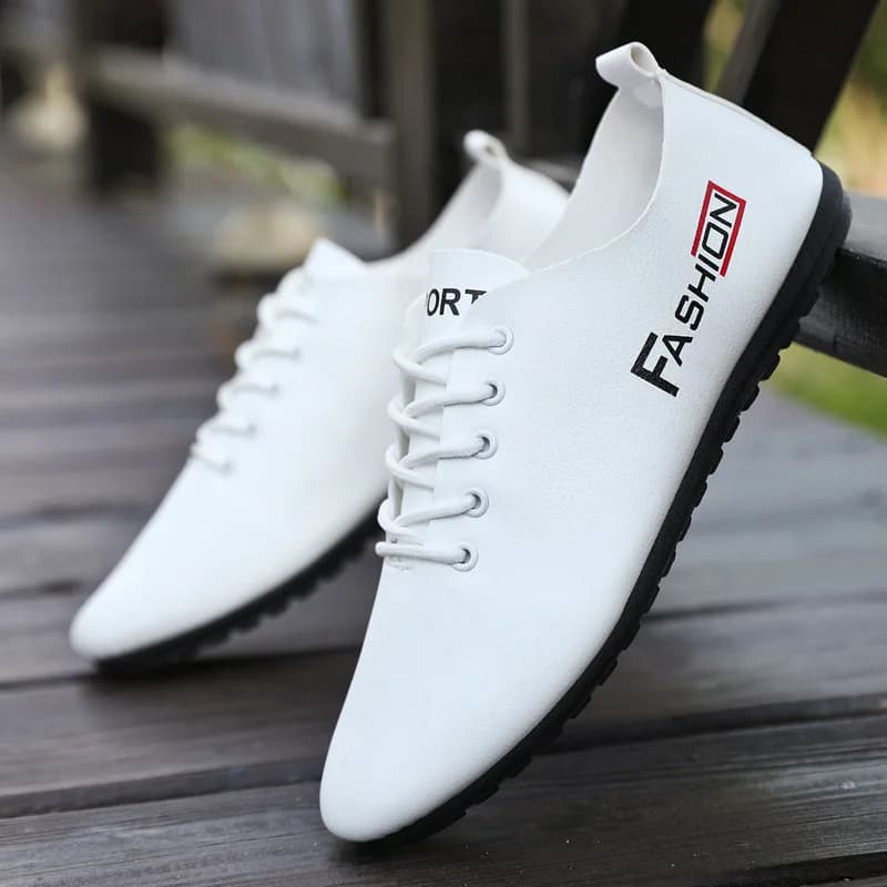 Men's New Korean Fashion Soft Leather Driving Loafers Breathable Casual Student Youth Trendy Footwear