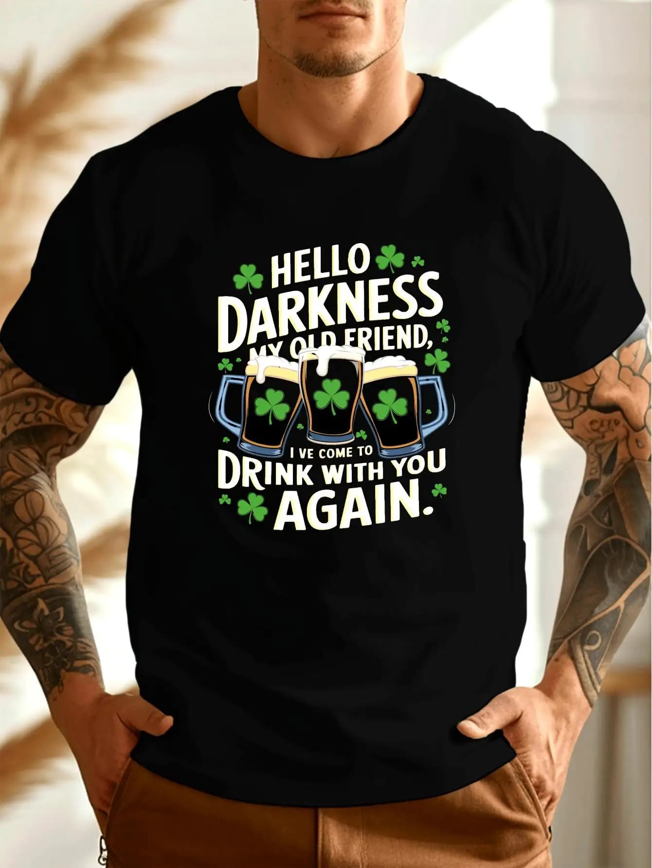 T-shirt da uomo con stampa a tema irlandese con tazza di birra e trifoglio, con scritta “Hello Dark, My Old Friend”