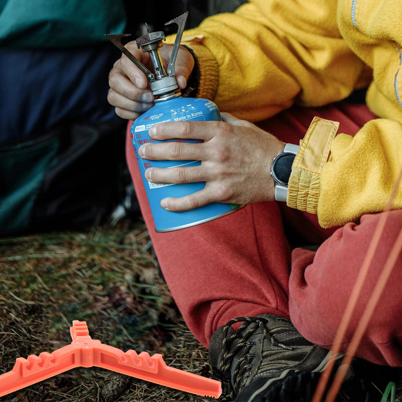 Supporto Treppiede Pieghevole Portatile per Bombole di Gas, Base Stabile per Fornello da Campeggio, Accessorio di Fissaggio