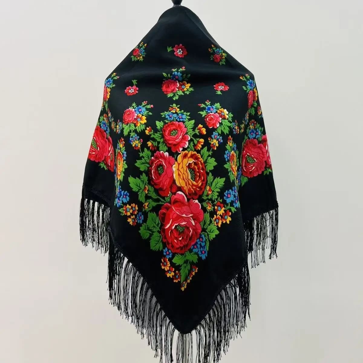 120*120 cm di Lusso Floreale Nazionale Russo Sciarpa Quadrata Donne Con Frange Scialli Ucraini Sciarpe Signore Avvolgere la Testa Hijab Bandana