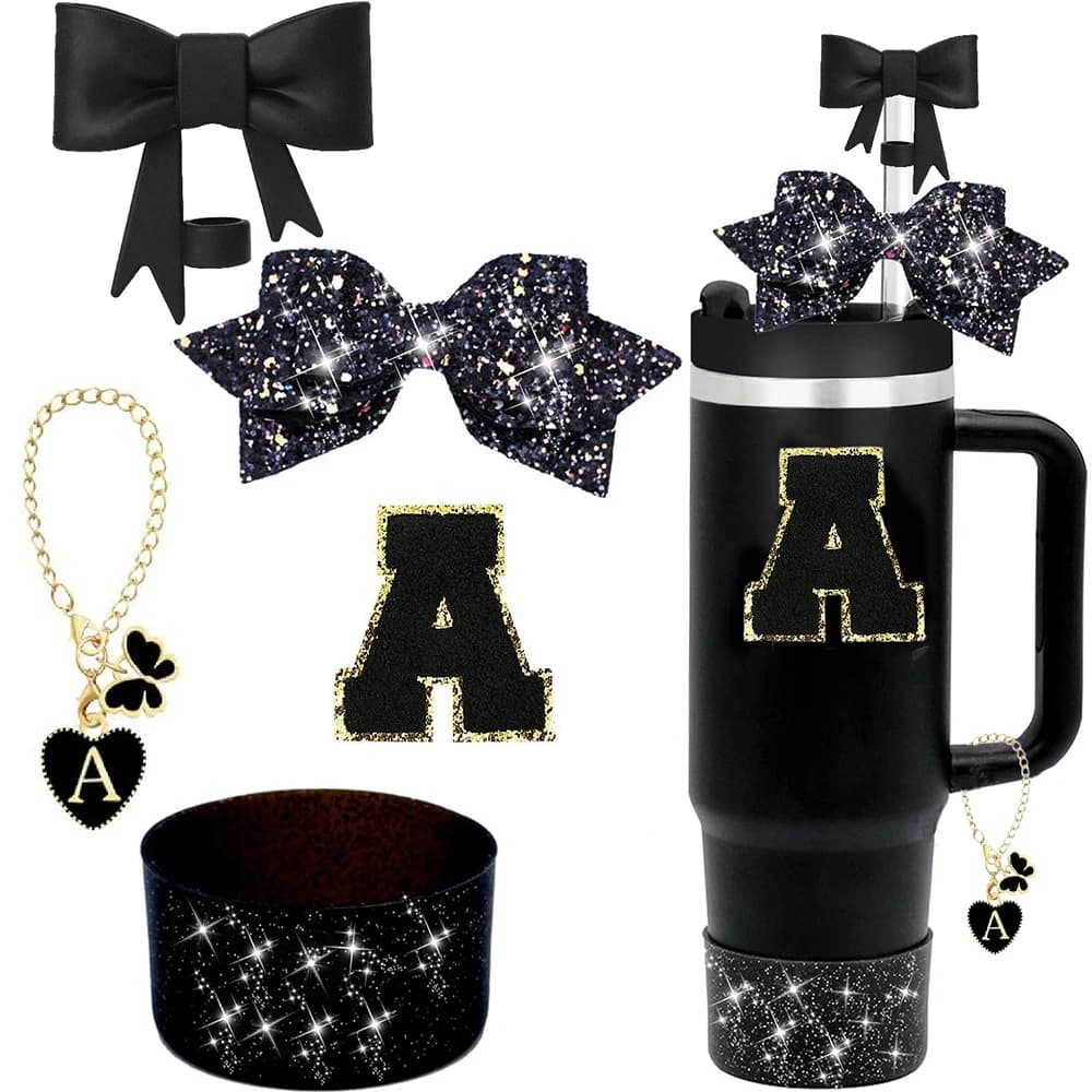 Set di 5 Accessori per Tazze Stanley da 30oz e 40oz: Coperchio per Cannuccia, Fiocchi Decorativi, Adesivi con Lettere e Catena con Charm per la Base della Tazza
