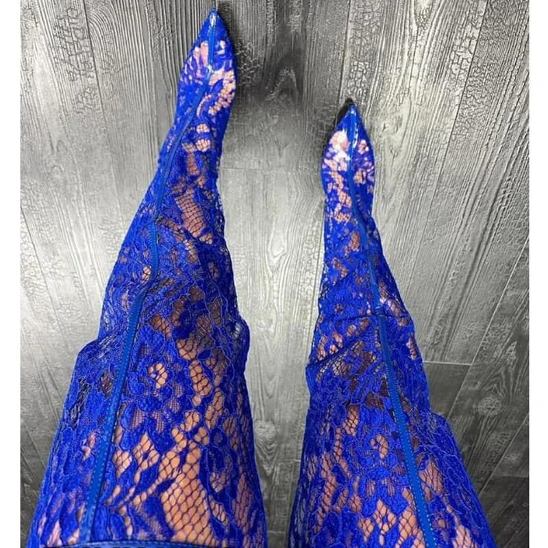 Stivali da donna sexy in pizzo sopra il ginocchio Stivali a punta con tacco a spillo Blu Rosso Nero Stivali alti alla coscia floreale in pizzo Slip On Botas