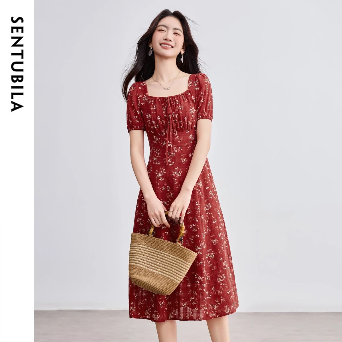 Abito in chiffon stampato da donna SENTUBILA, rosso estivo, per vacanze, collezione elegante 2026, con maniche a lanterna, outfit da donna Q52LF2179