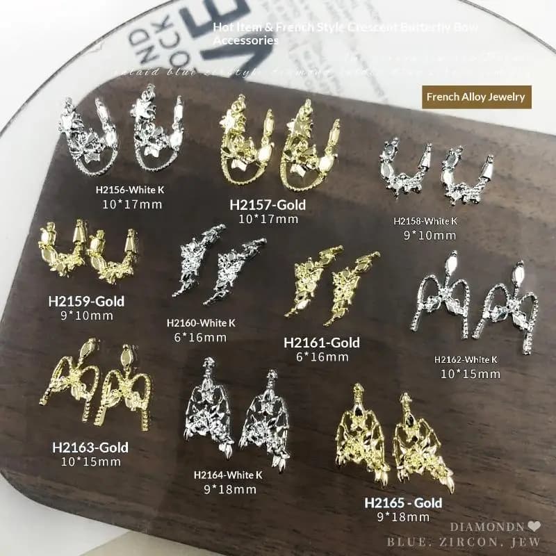10 Pezzi Ornamenti in Lega a Forma di Fiore e Farfalla, Strass per Unghie, Gioielli per Unghie, Decorazioni per Nail Art Fai-da-Te, Accessori per Manicure