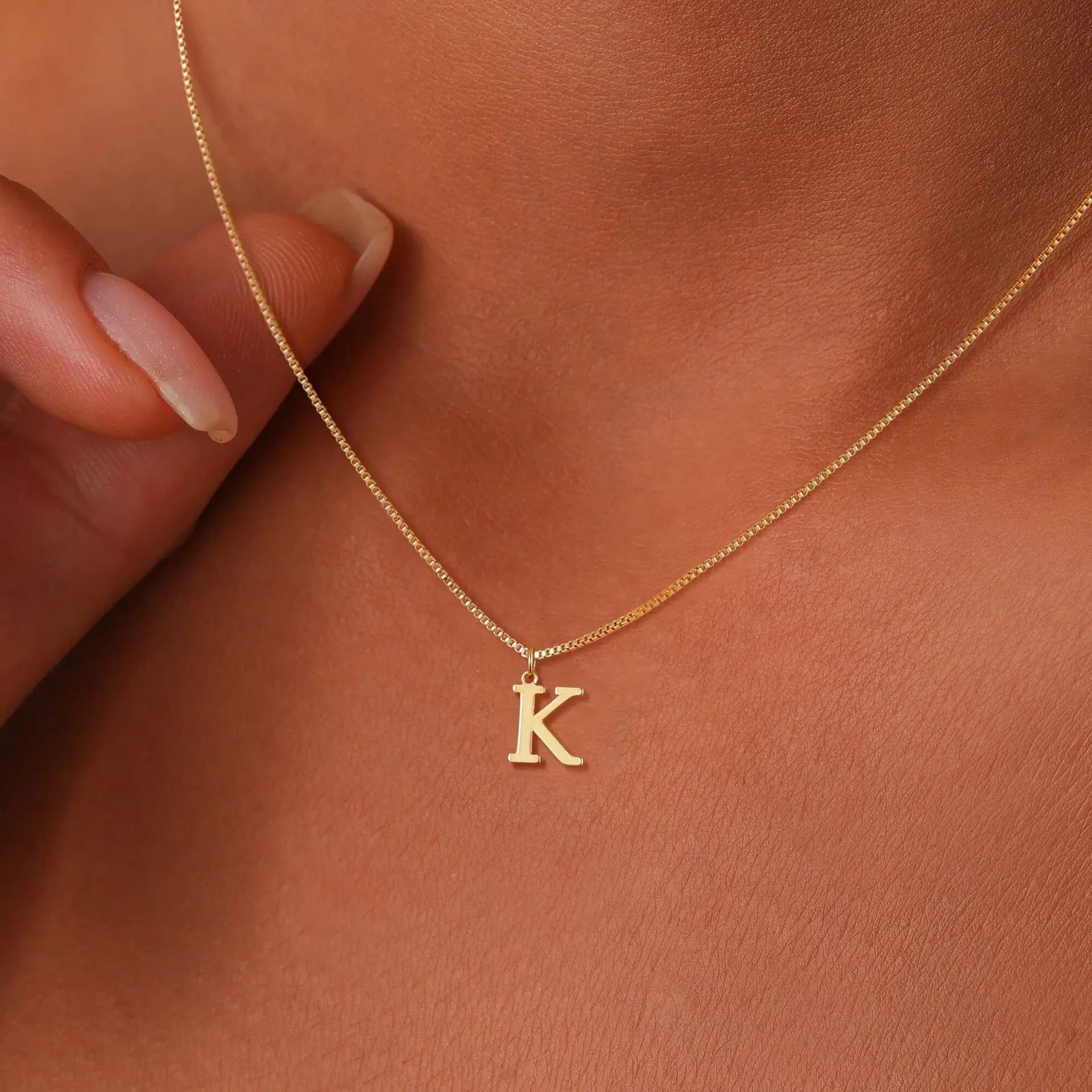 Collana con iniziali AZ Collana placcata oro 18 carati Collana con lettera carina in acciaio inossidabile per donna