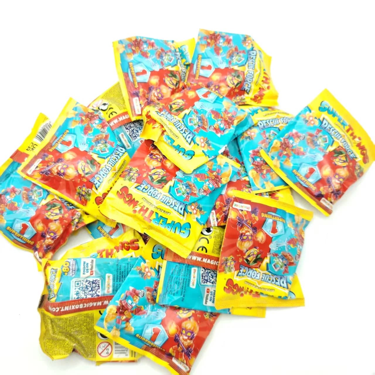 1 pz Superthings Blind Bag Originale Superzings Include 1 pz Figurina da 3 cm Rescue Force Trash Dolls Collezione Giocattolo Regalo