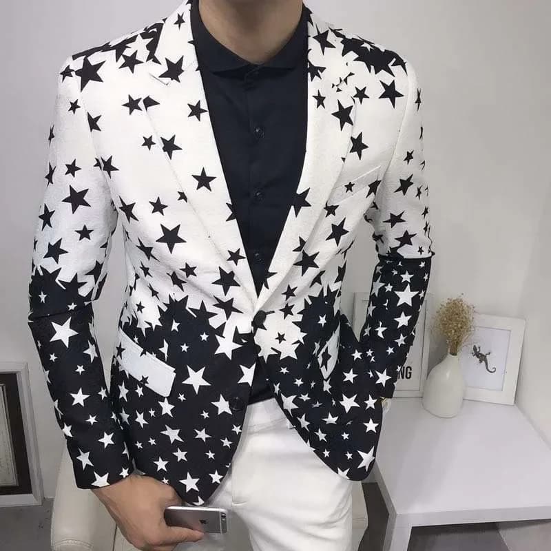 Blazer slim fit con stampa stella 2024 Abito da club da uomo nuovo smoking da sposo formale da uomo Giacca da ballo di nozze Costume di marca Homme