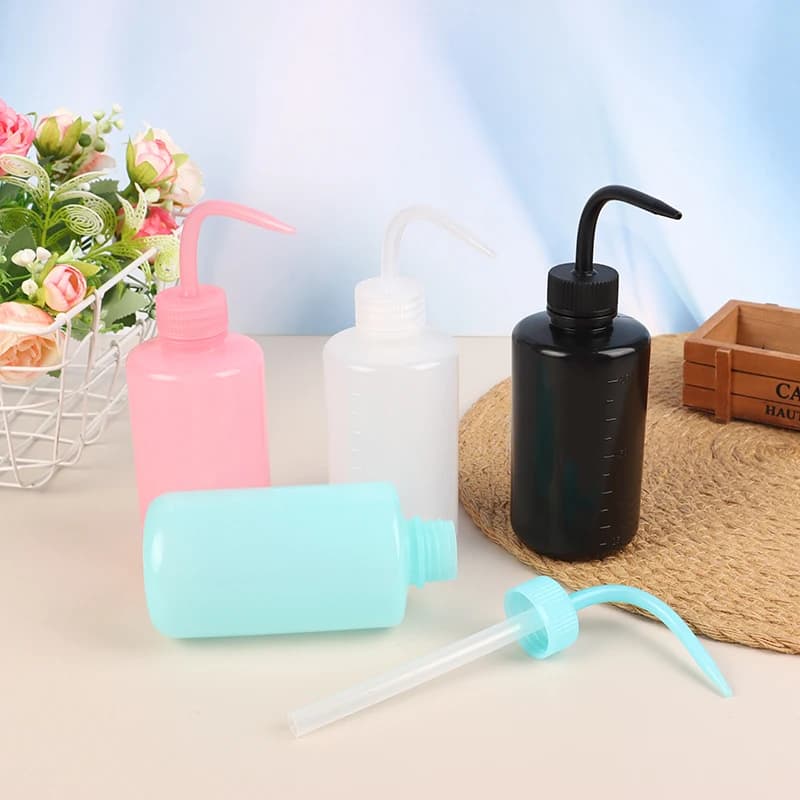 250ML washing bottle for eyelash extension, safety rinsing bottle water bottle for succulent irrigation plastic bottle to squeeze out