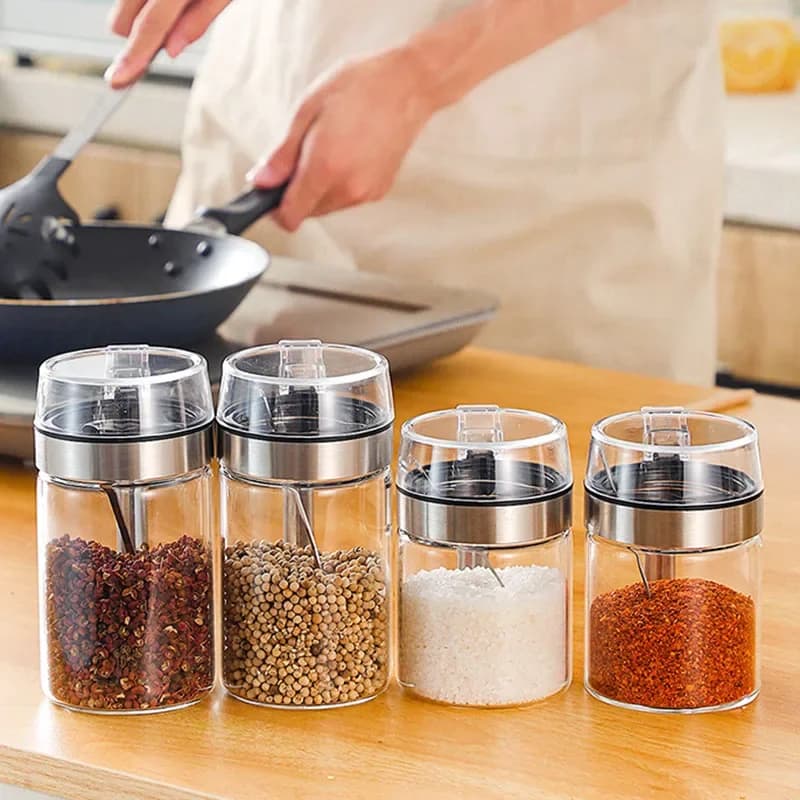 Mini Set di contenitori per barattoli di spezie in vetro trasparente con coperchi ermetici accessori per bottiglie da cucina in vetro con cucchiaio