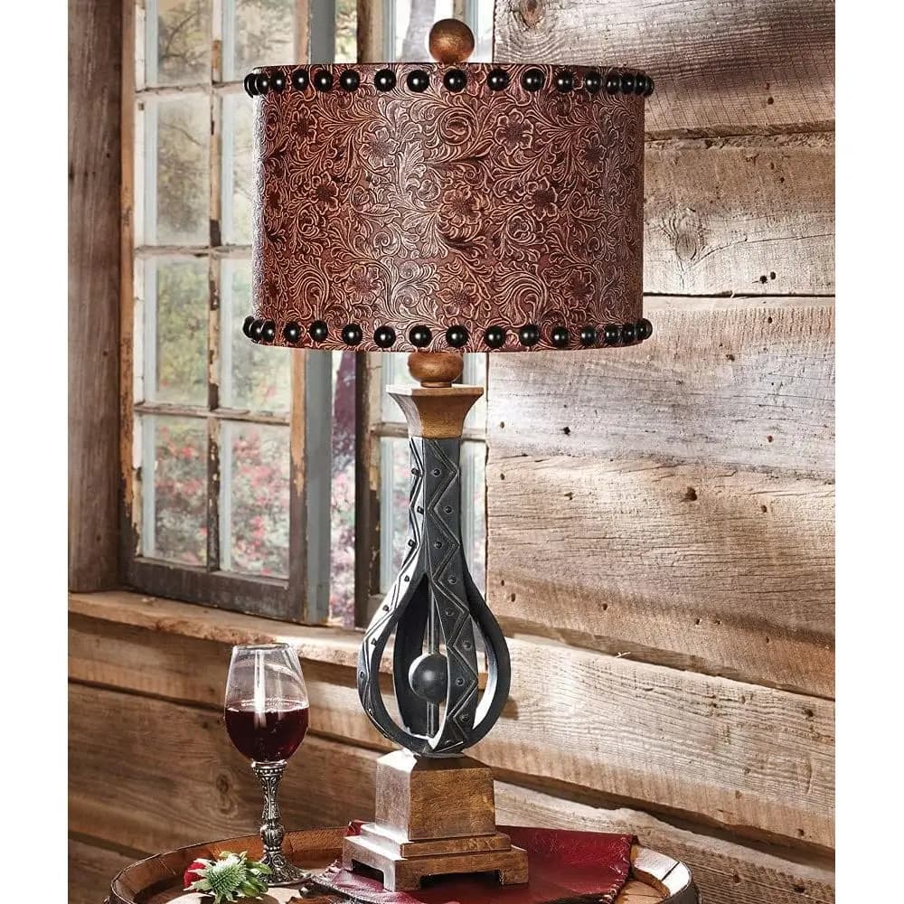 BLACK OREST DECOR - Sheridan Table Lamp or Cabin, Living Room, Nightstand, Desk - Western Rustic Lighting - 26.75"