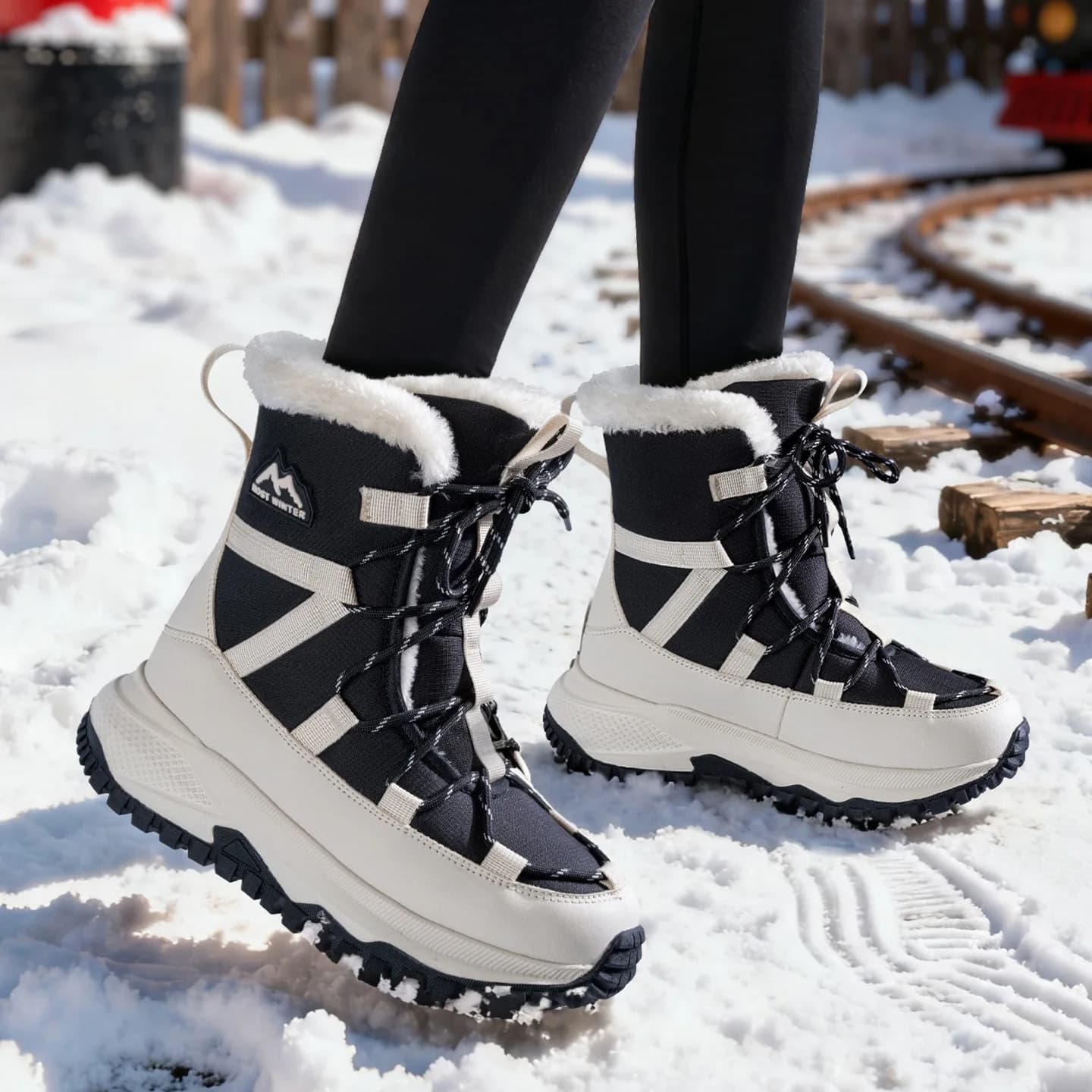 Nuovo Inverno Boors 2026 Stivali da neve di nuova moda per donna Uomo Scarpe invernali calde ispessite Stivali da trekking all'aperto antiscivolo impermeabili