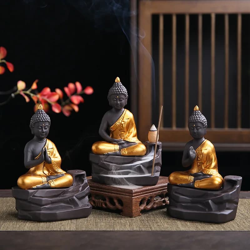 Stufa di incenso a riflusso di Buddha Shakyamuni dorato mediorientale-stufa di fusione decorativa statua di Buddha stufa di incenso artigianato