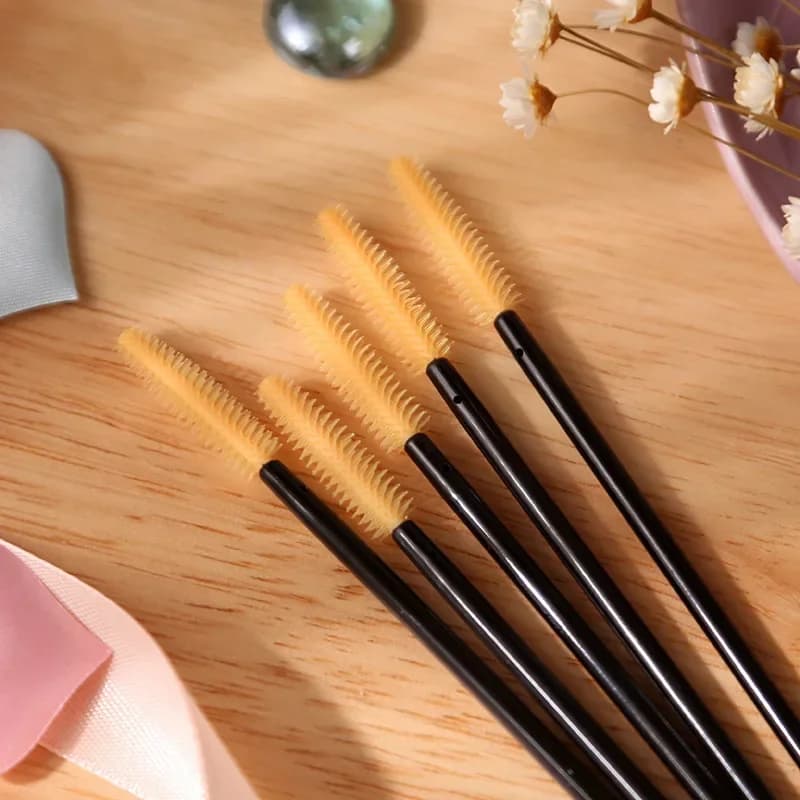 HOT 50 pcs Use And Drop In Silicone Eye Brushes Mascara Stick Applyer Eye Lash Makeup Brush Extension Eye Makeup Tools