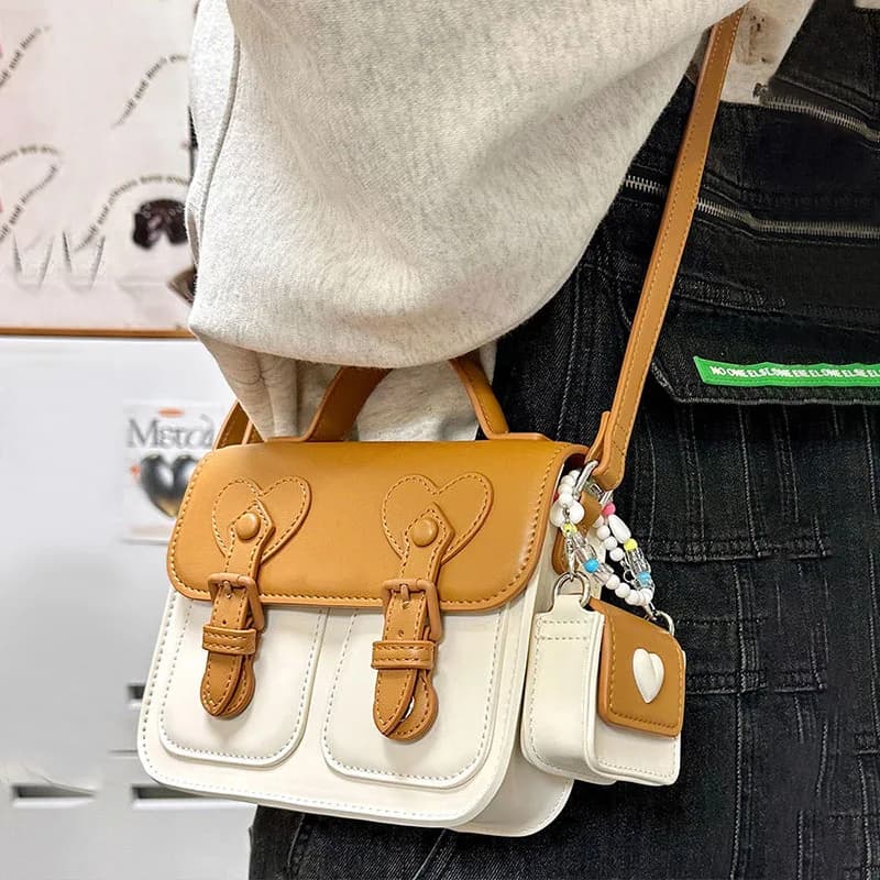 PU leather women's crossbody bag with contrasting cream, cute hand-held square change bag, Cambridge bag, single-shoulder bag