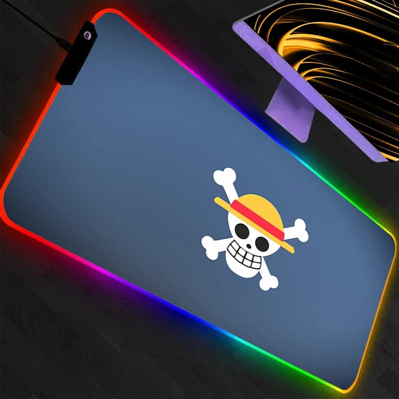 Tappetino per mouse One Piece RGB con retroilluminazione, accessori da gioco, tappeto per tastiera da computer, tappetino da scrivania, LED, animazione