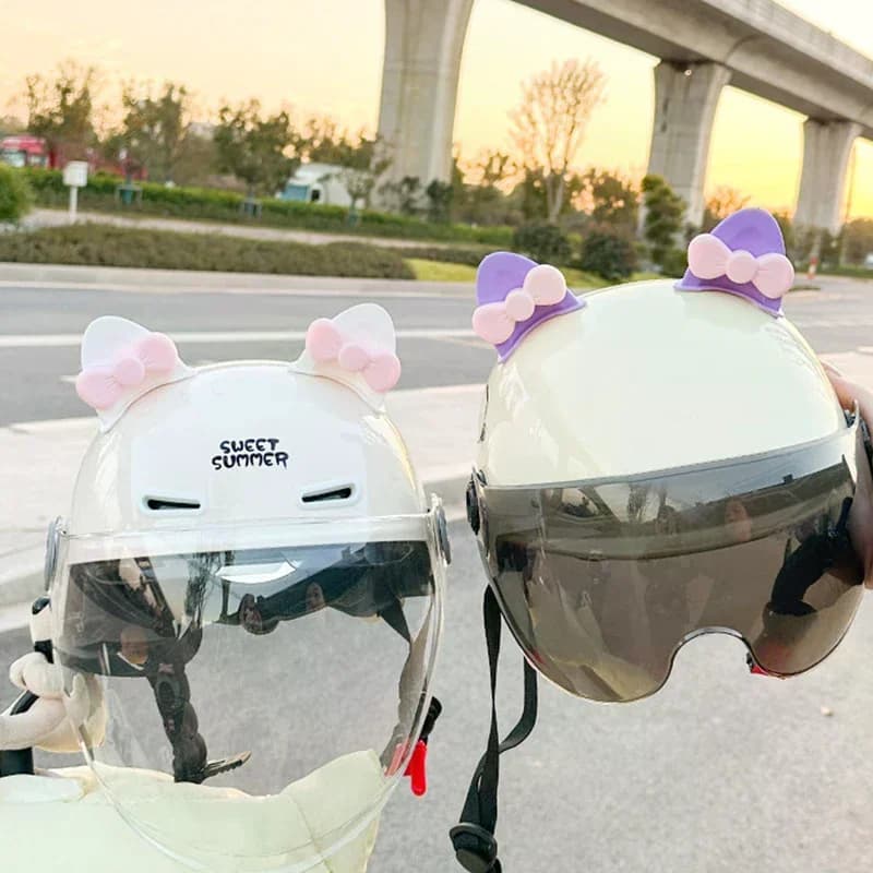 Adesivi per veicoli elettrici Adesivi decorativi per casco da moto Accessori con orecchie di gatto e orso Accessori carini