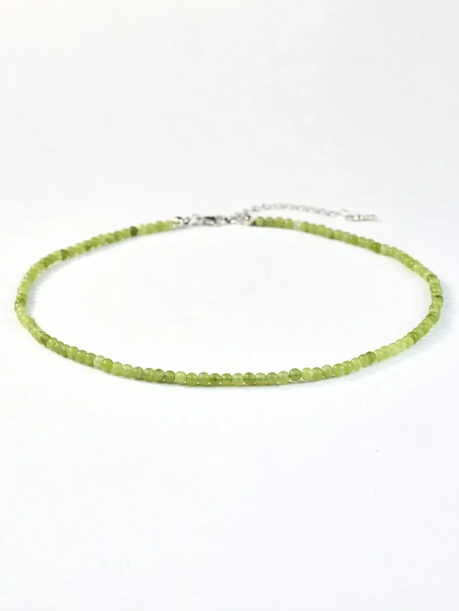 Collana girocollo con perline di pietra verde naturale per donna