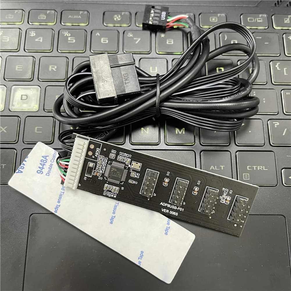 Adattatore USB 2.0 con Header a 9 Pin, da 1 a 4 Uscite Maschio, Cavo Interno da 20cm, Connettore HUB USB 2.0 per Scheda Madre, Splitter Header USB a 9 Pin