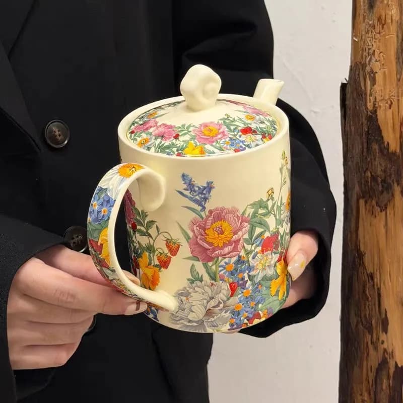 Korean Creative Flower Ceramic Teapot Simple Large Capacity Water Bottle Kettle Gift Box Home Bar Decoration Drinking Utensils