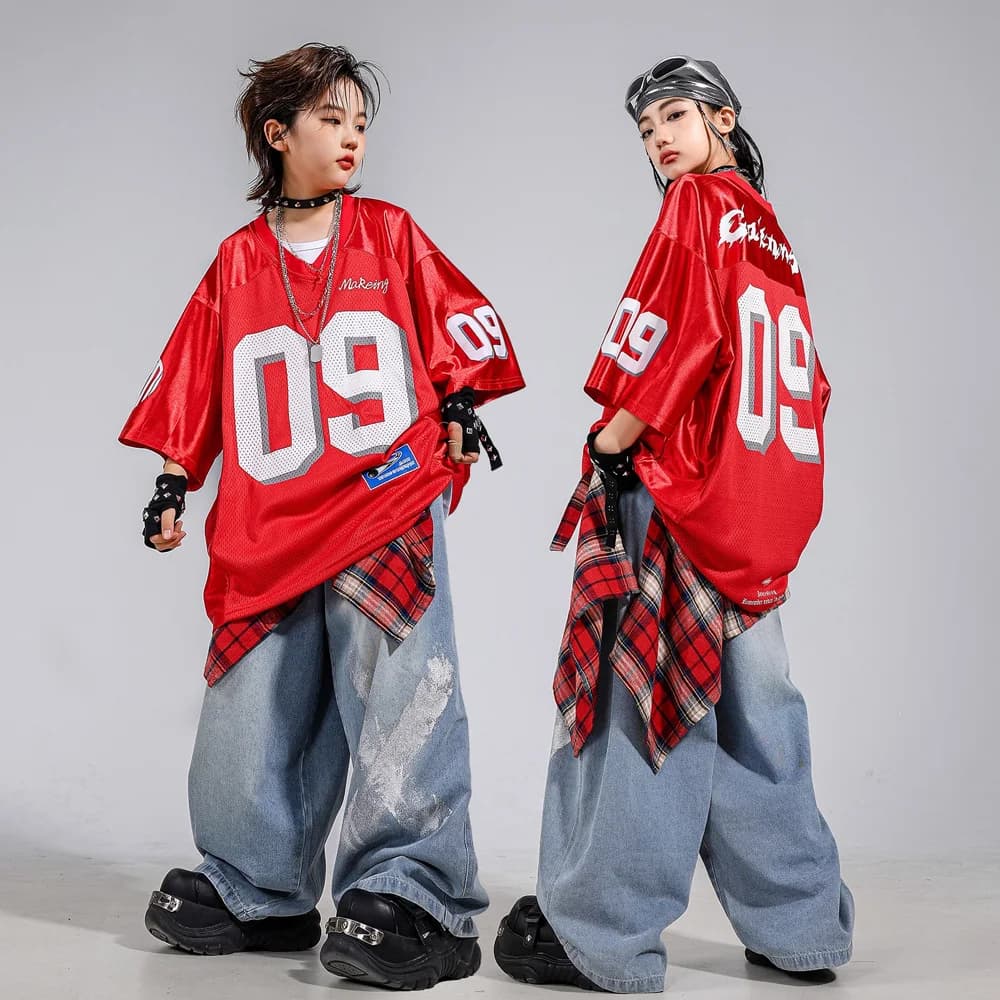 Set di vestiti Hip Hop per bambini Costume da ballo di strada per ragazzi Vestito da ballo moderno jazz per ragazze Numero 09 T-shirt rossa stampata Pantaloni in denim blu