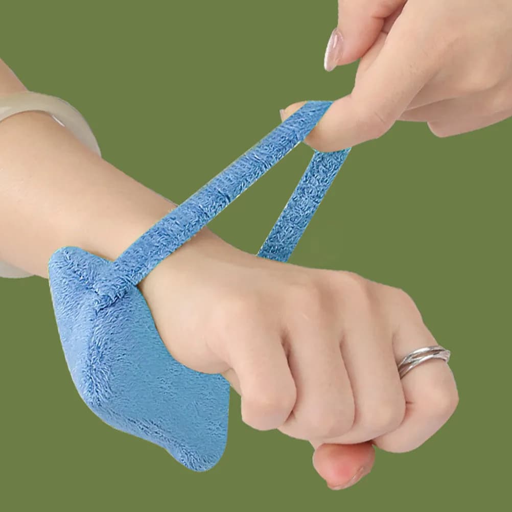 Set di 4 Poggiapolsi Ergonomici per Mouse, Accessorio Antiscivolo per Computer, Cuscino per Alleviare la Fatica del Polso in Ufficio