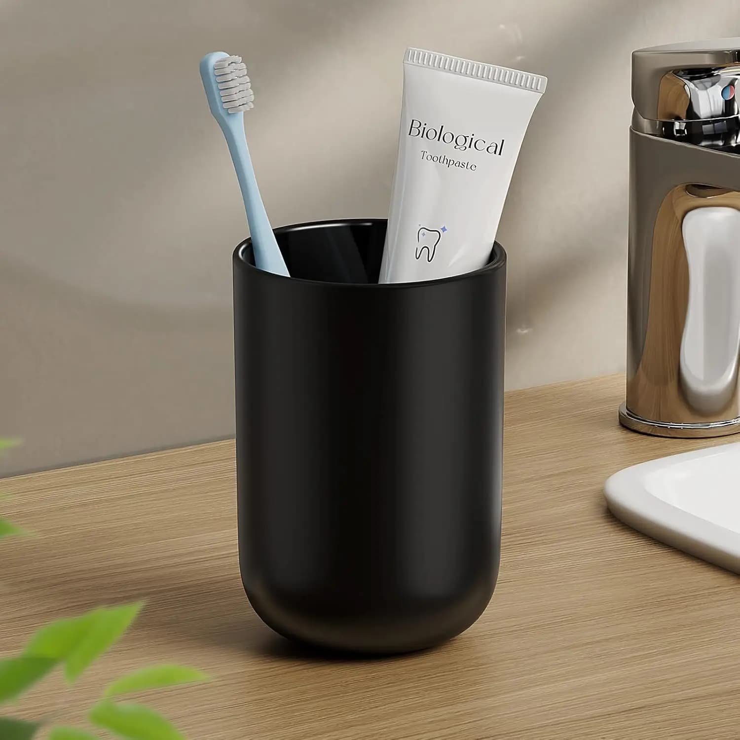 Bicchiere da Bagno Antiscivolo in Plastica 13oz 380ml, Tumbler Riutilizzabile Infrangibile con Base in Silicone per Porta Spazzolino, Nero